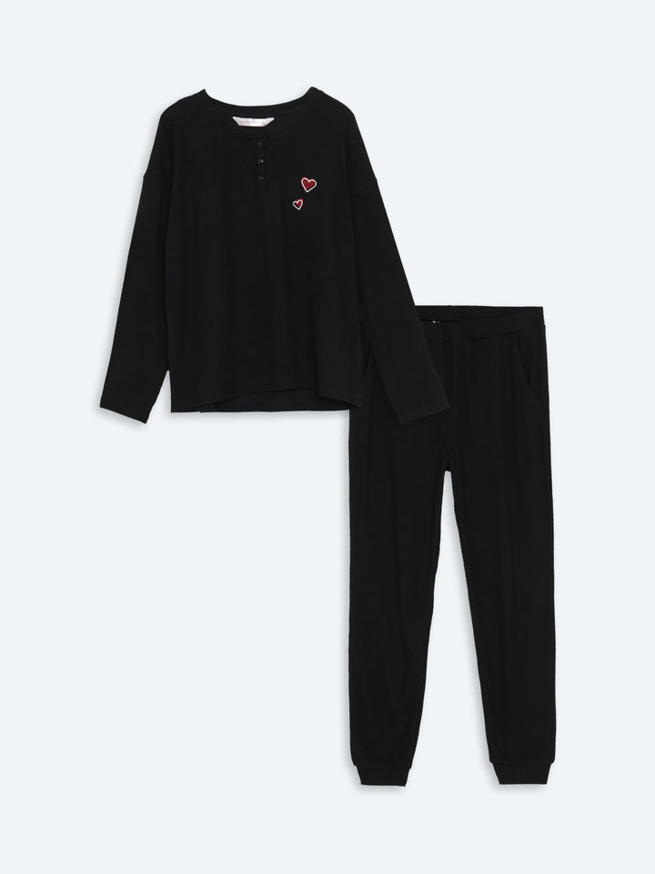 Lcw Dream Black Crew Neck Embroidered Women'S Pajama Set