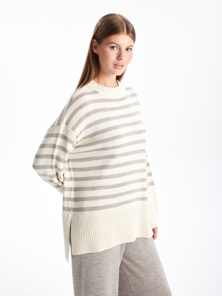 LCWAIKIKI Classic

Ecru Striped Crew Neck Striped Oversize Women's Knitwear Sweater