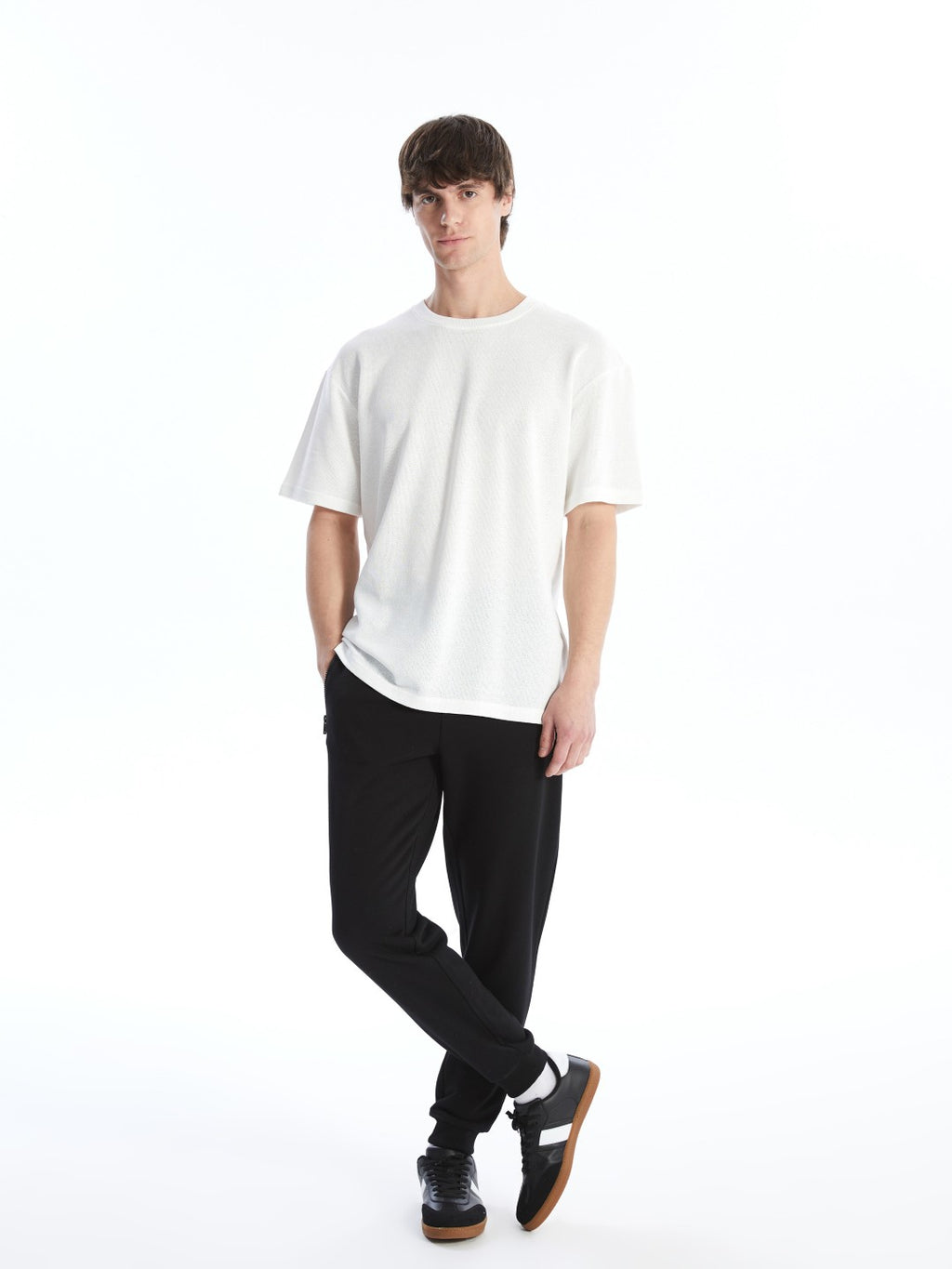 Xside Black Slim Fit Men Thick Jogger Sweatpants