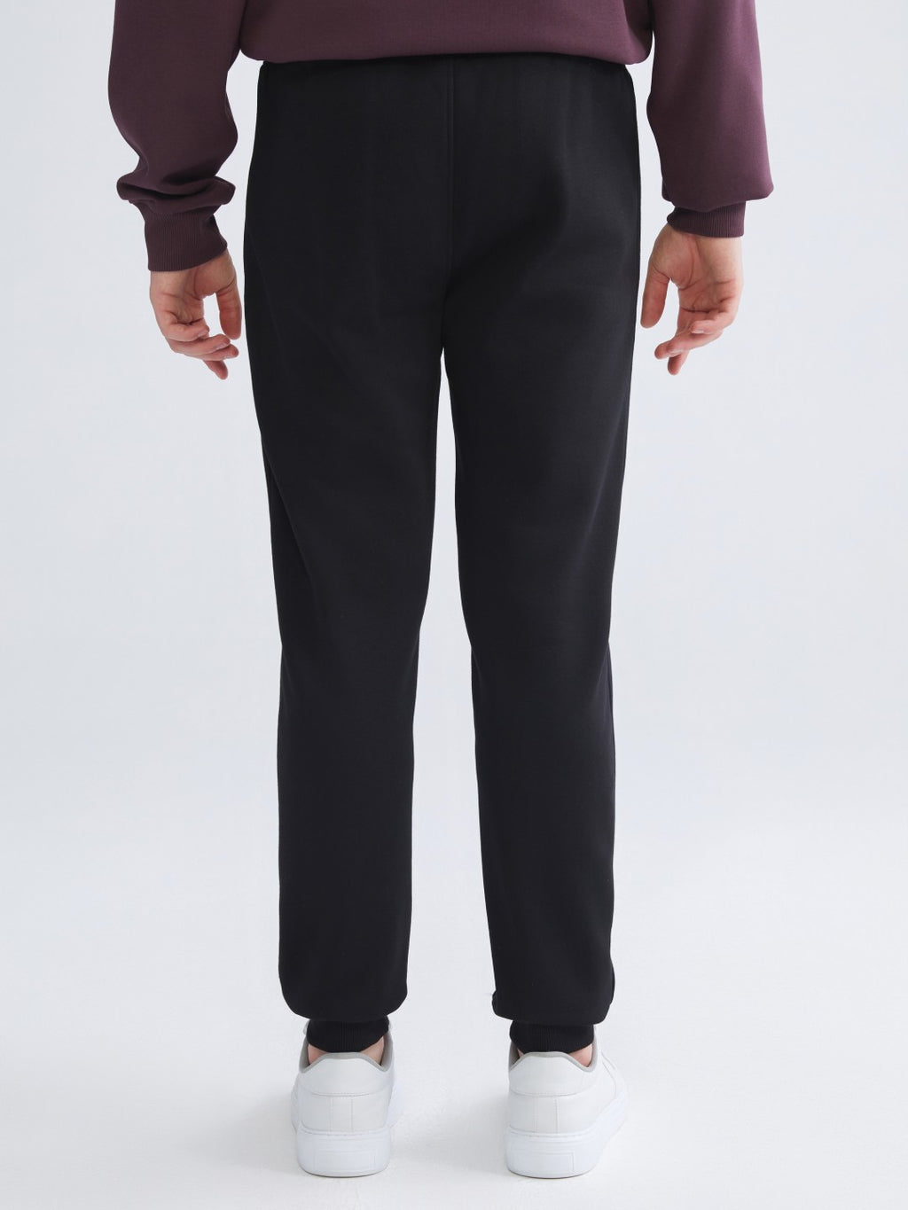 Xside Black Slim Fit Men Thick Jogger Sweatpants