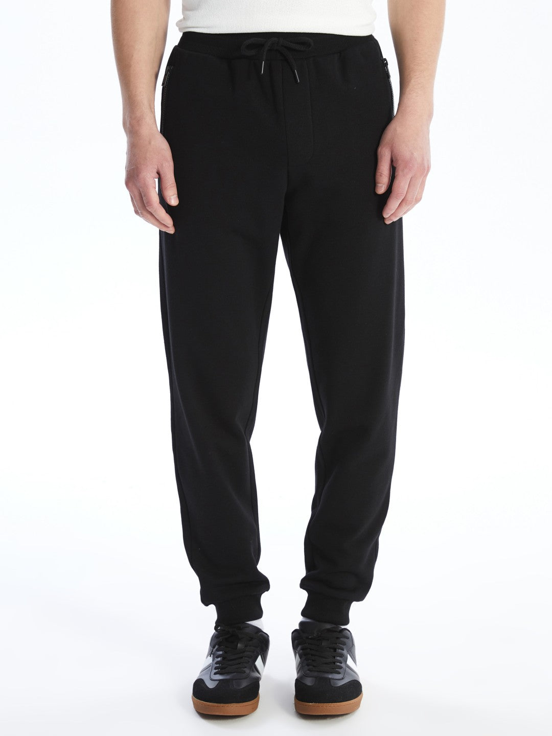 Xside Black Slim Fit Men Thick Jogger Sweatpants