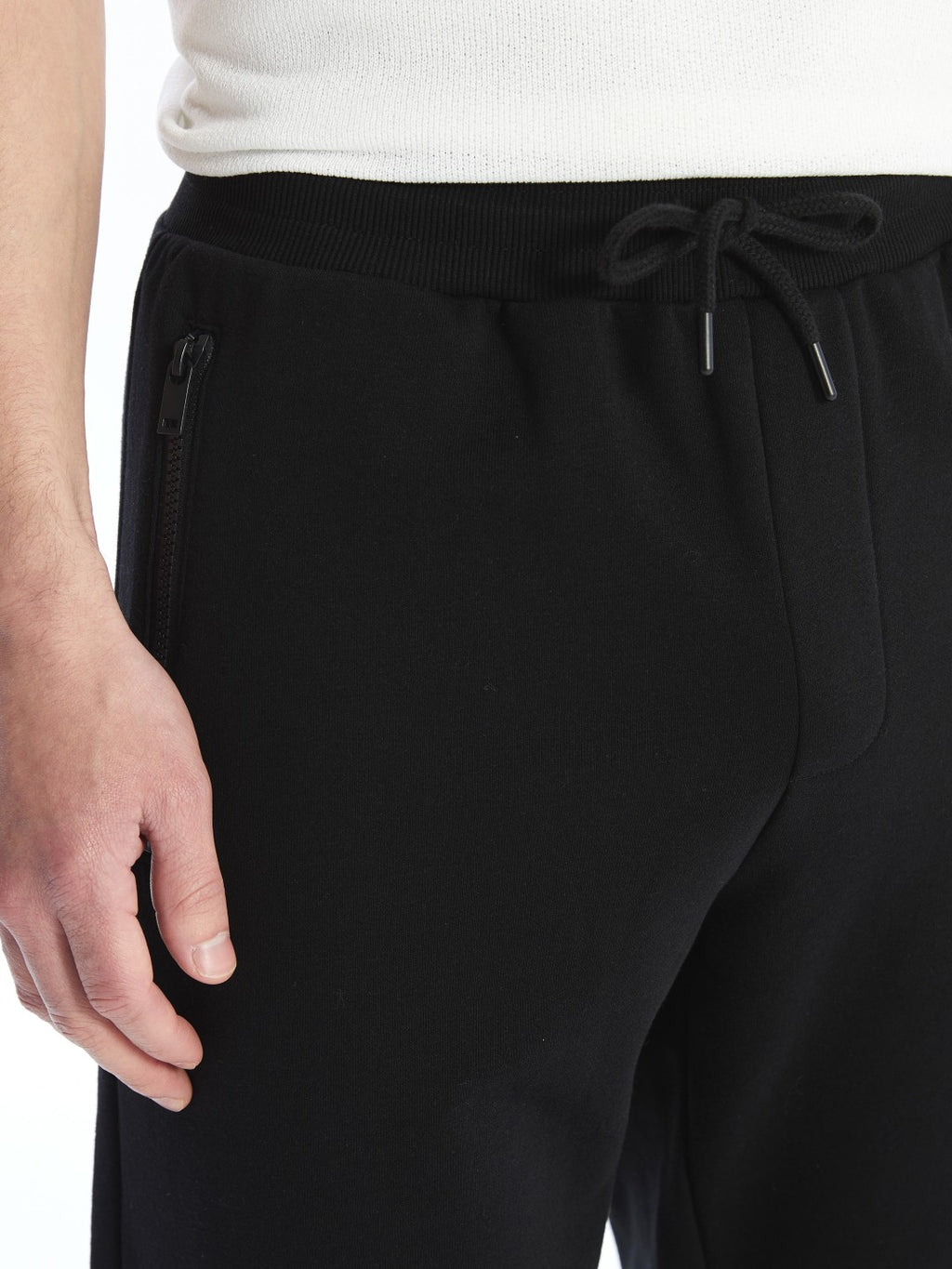 Xside Black Slim Fit Men Thick Jogger Sweatpants