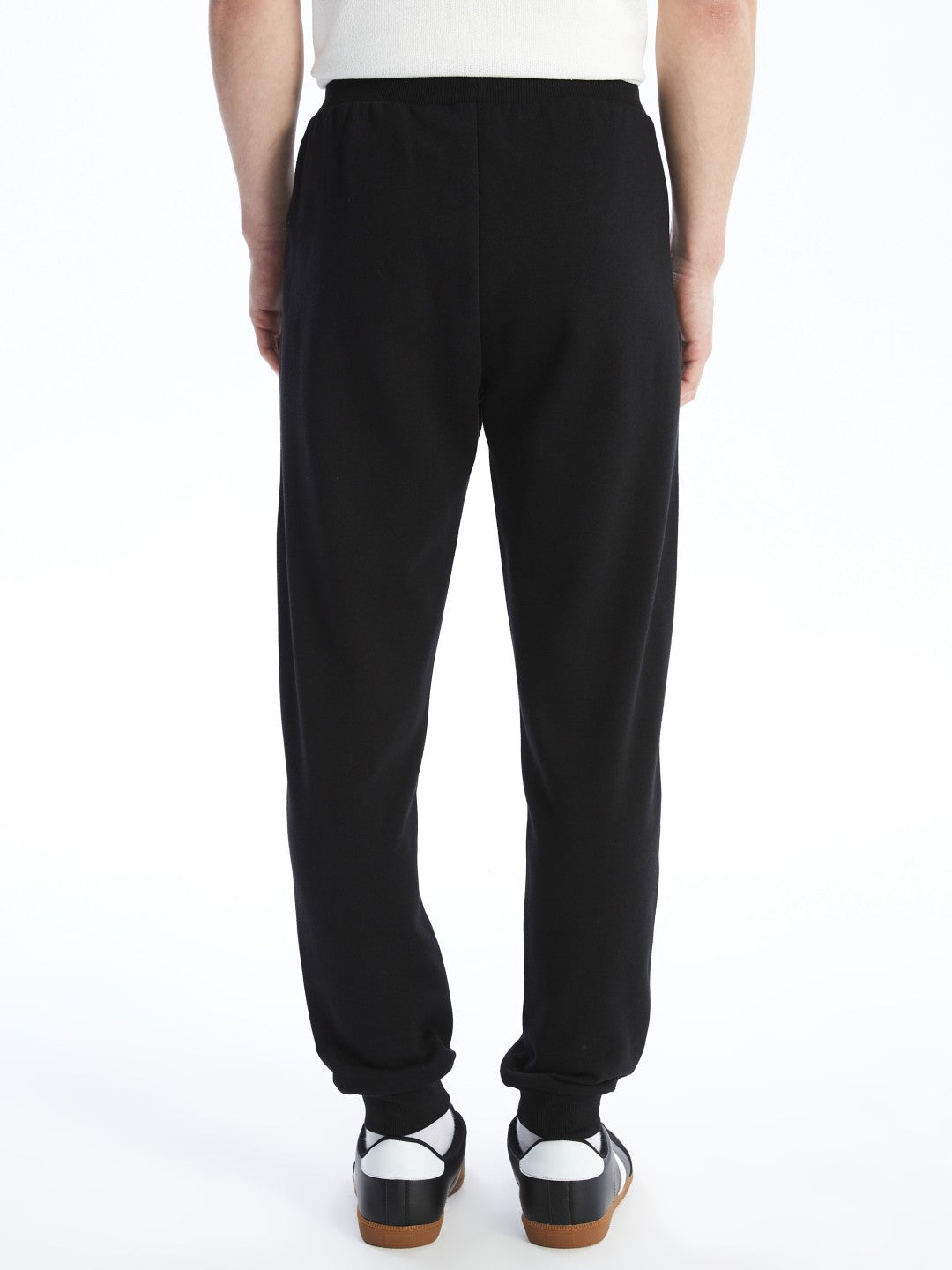 Xside Black Slim Fit Men Thick Jogger Sweatpants