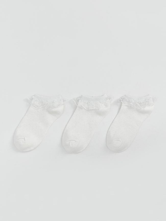 LCW Kids White Lace Detailed Girls Booties Socks 3-Pack Hover Image
