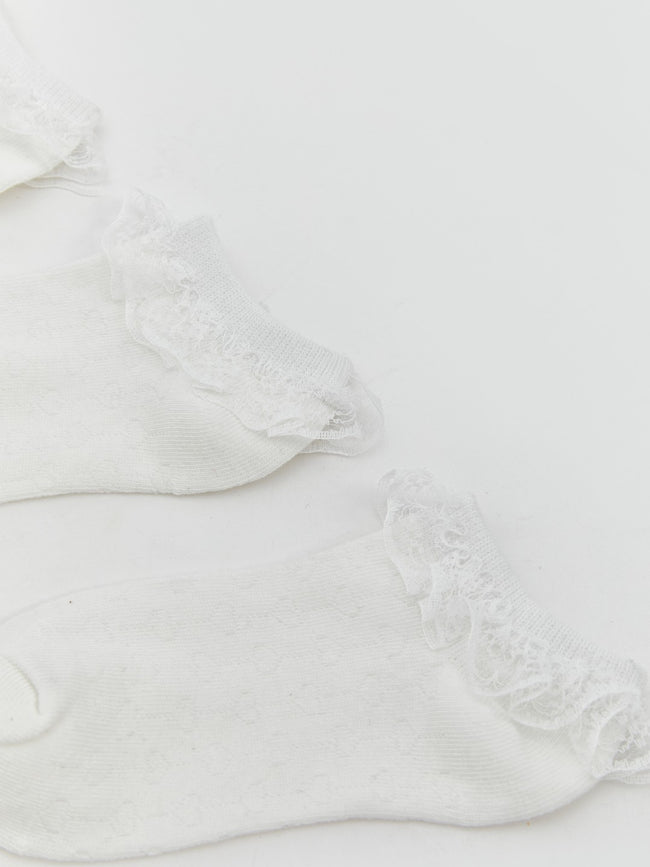 LCW Kids White Lace Detailed Girls Booties Socks 3-Pack Main Image