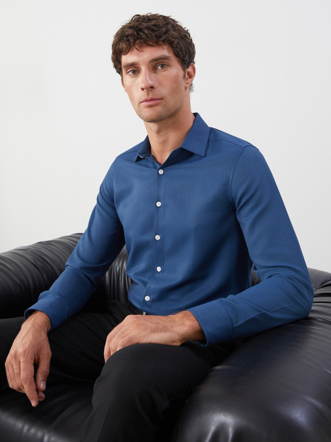 LCW Classic Navy Blue Slim Fit Long Sleeve Dobby Men Shirt