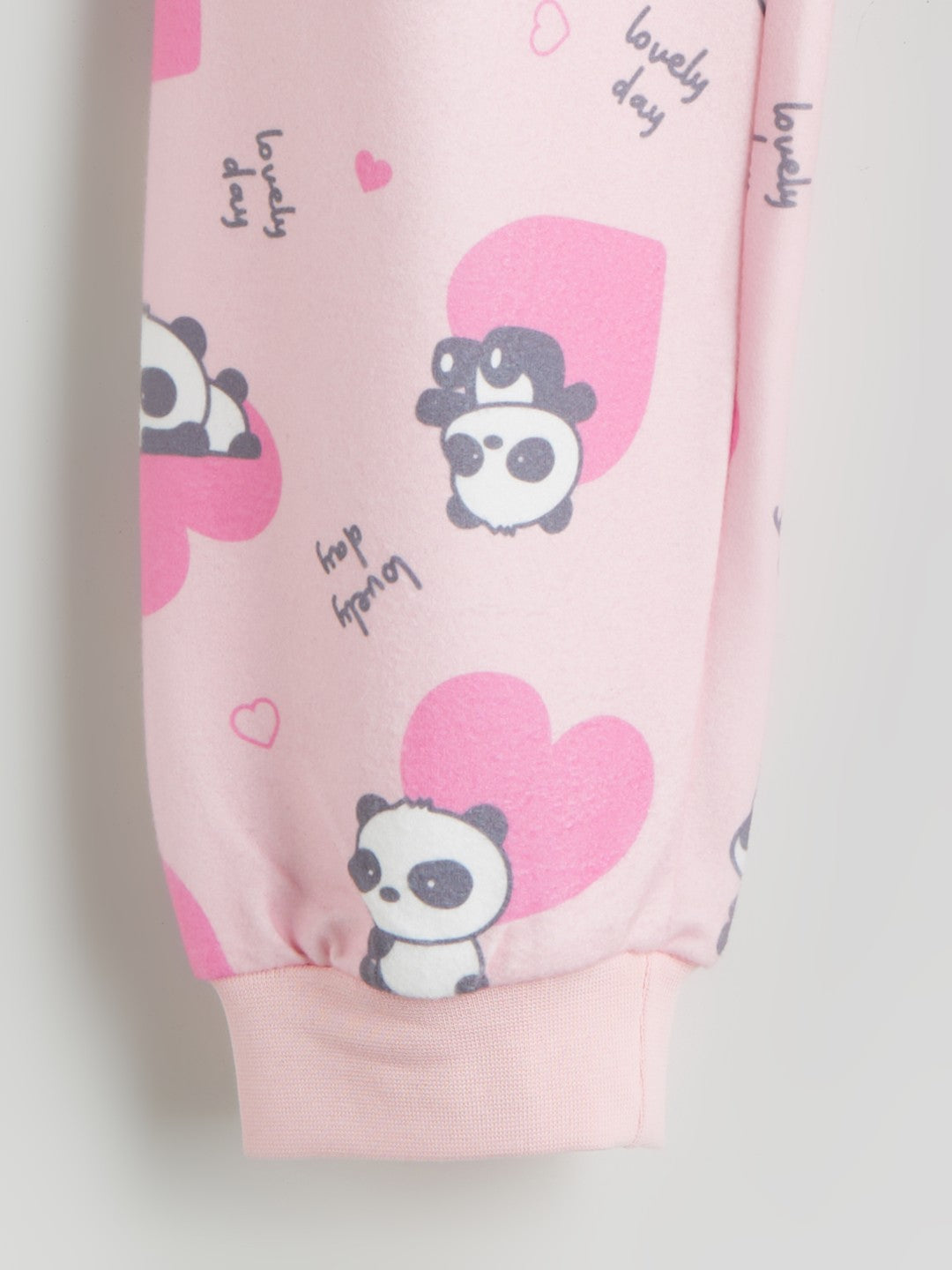 LCW Kids Crew Neck Printed Girls Pyjama Set