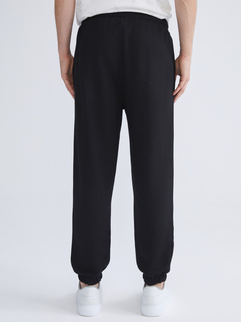 Xside Black Relaxed Fit Men Jogger Sweatpants