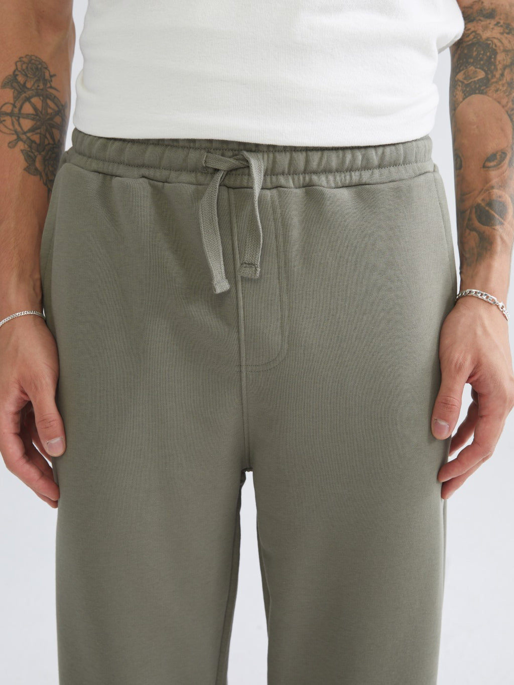 Xside Black Relaxed Fit Men Jogger Sweatpants