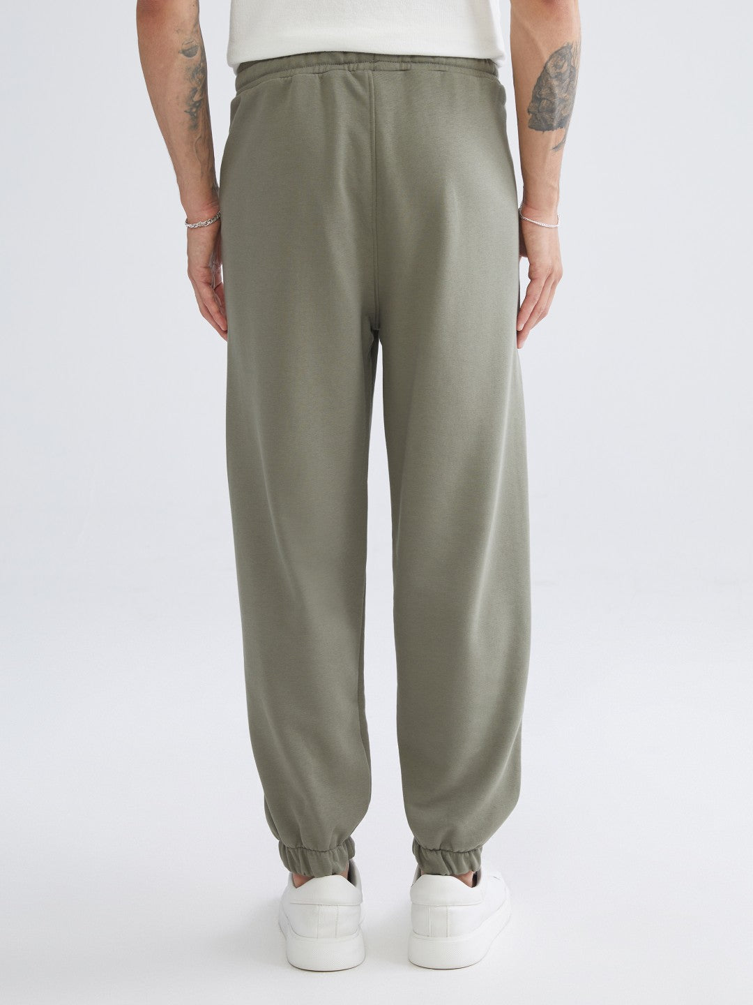 Xside Black Relaxed Fit Men Jogger Sweatpants