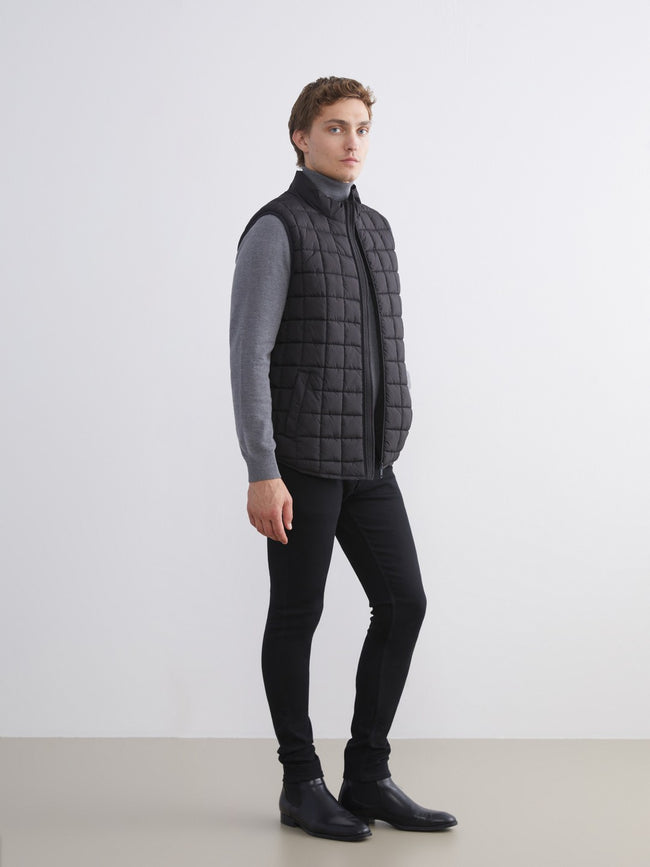 Southblue Black Slim Fit Stand Collar Men Puffer Vest Main Image