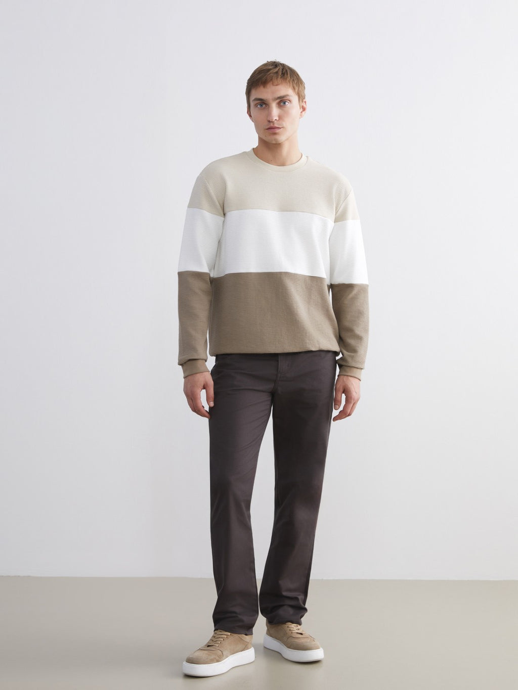 LCW Vision Crew Neck Color Block Men Sweatshirt