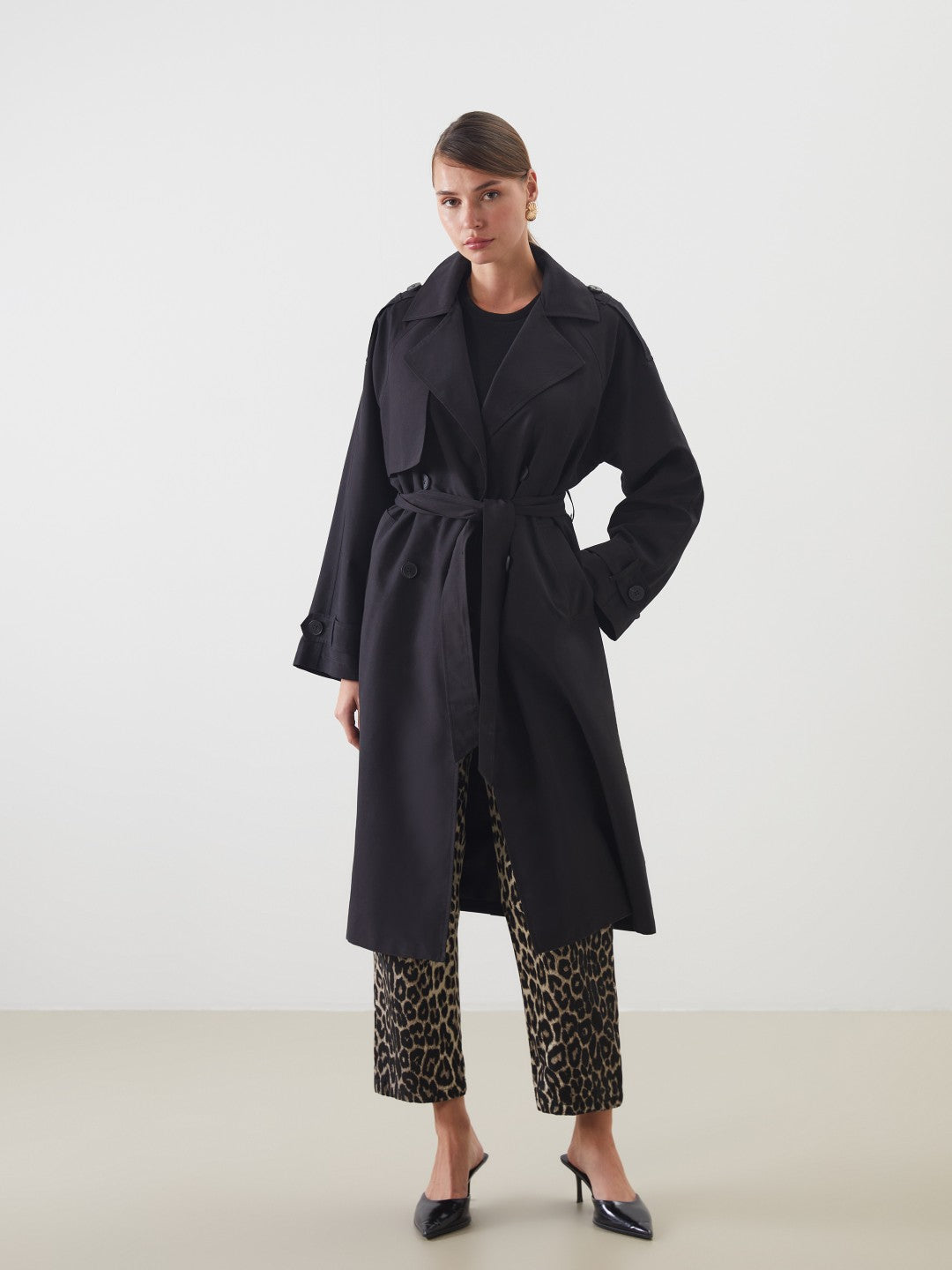 LCW Vision Black Jacket Collar Women Trench Coat