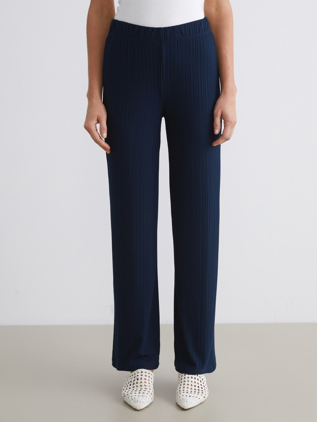 LCW Classic Elastic Waist Textured Women Sweatpants