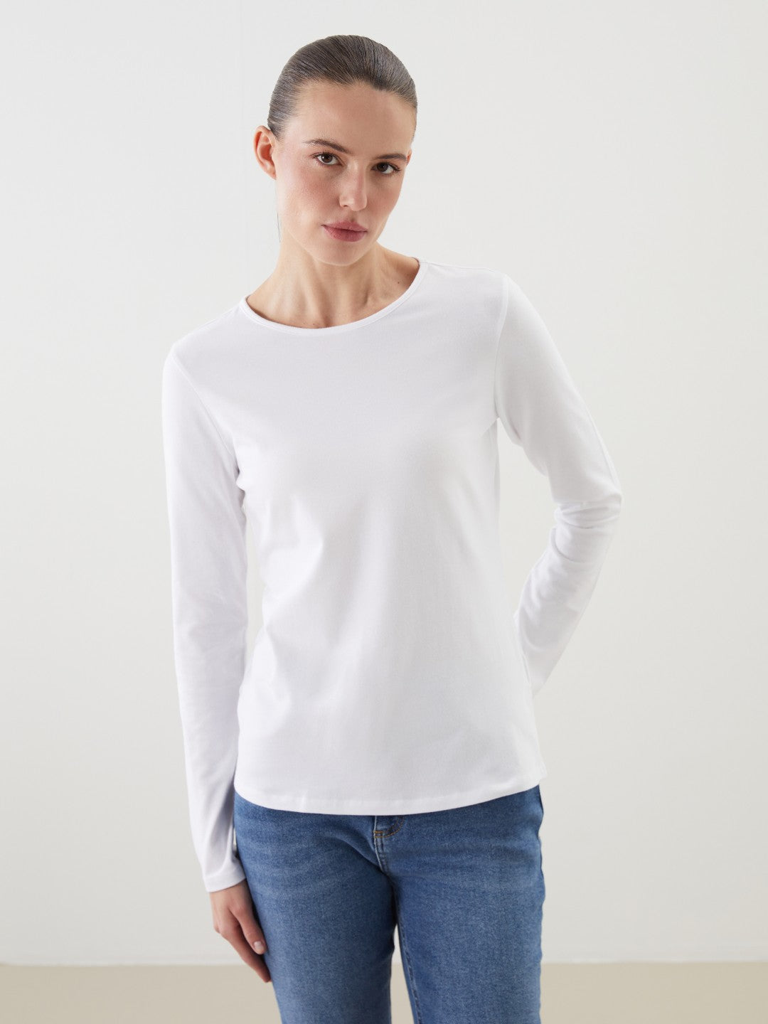 LCW Classic Black Crew Neck Women Bodysuit