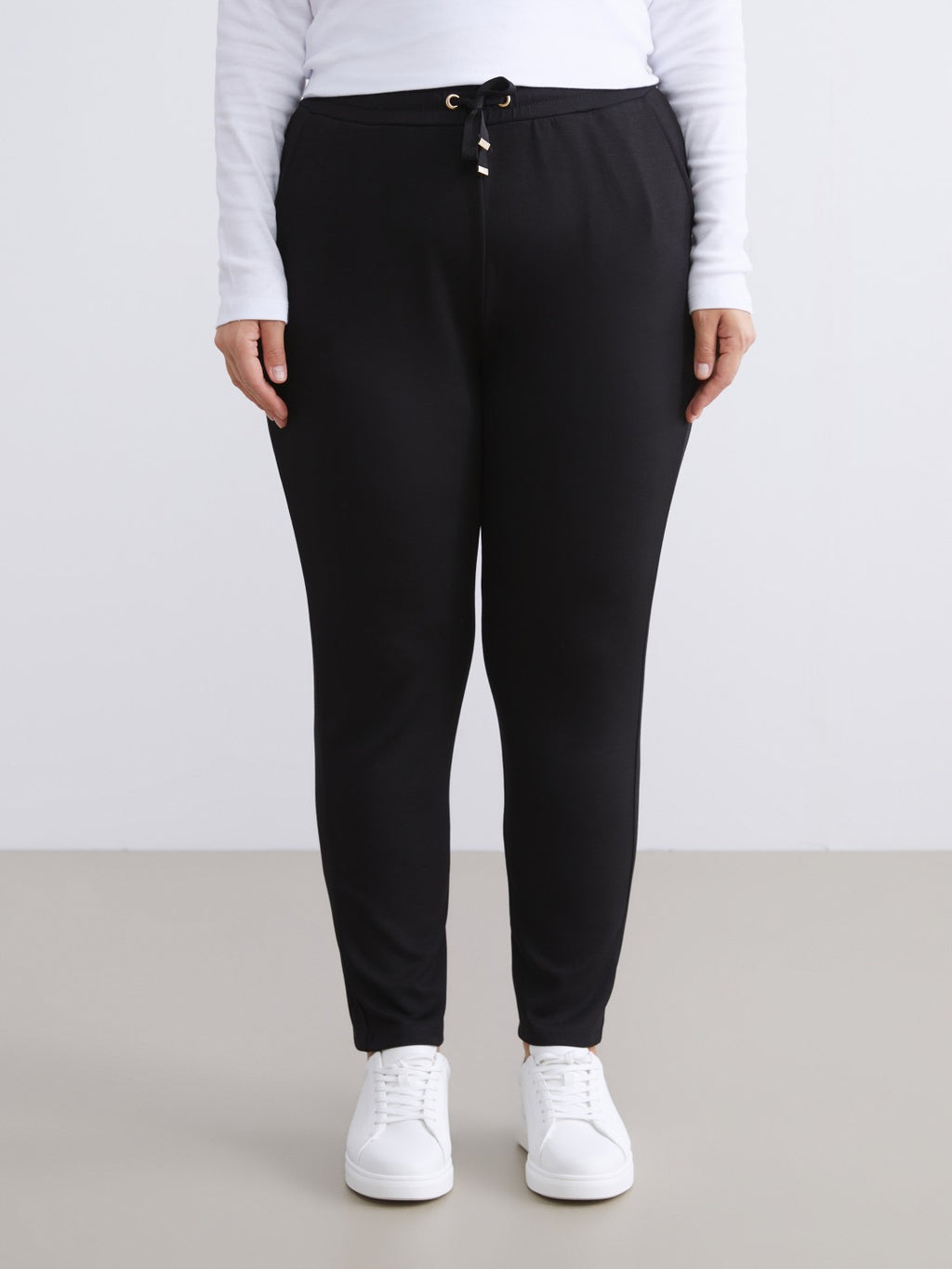 LCW Classic Women Sweatpants With Elastic Waist