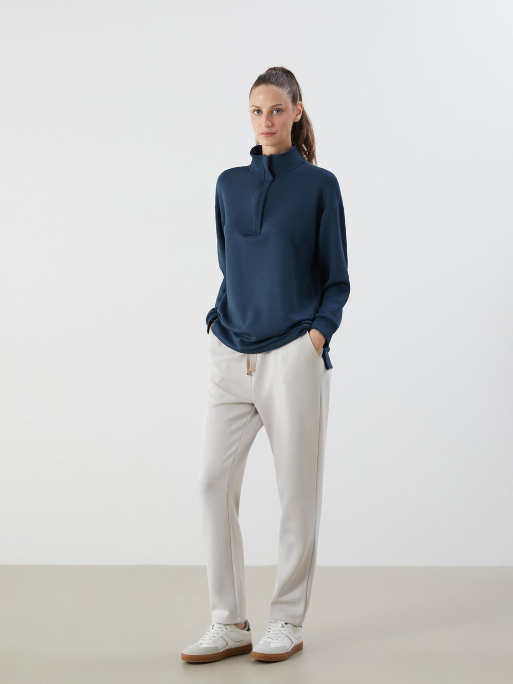 LCW Classic Women Sweatpants With Elastic Waist