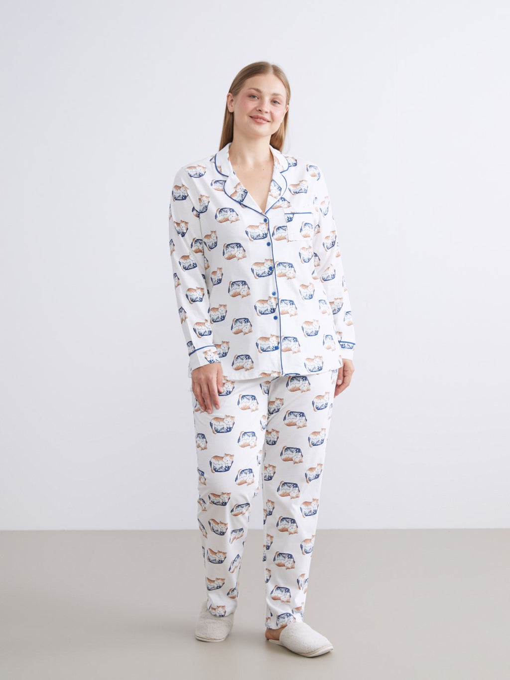 LCW Dream Ecru Shirt Collar Printed Women Pajama Set