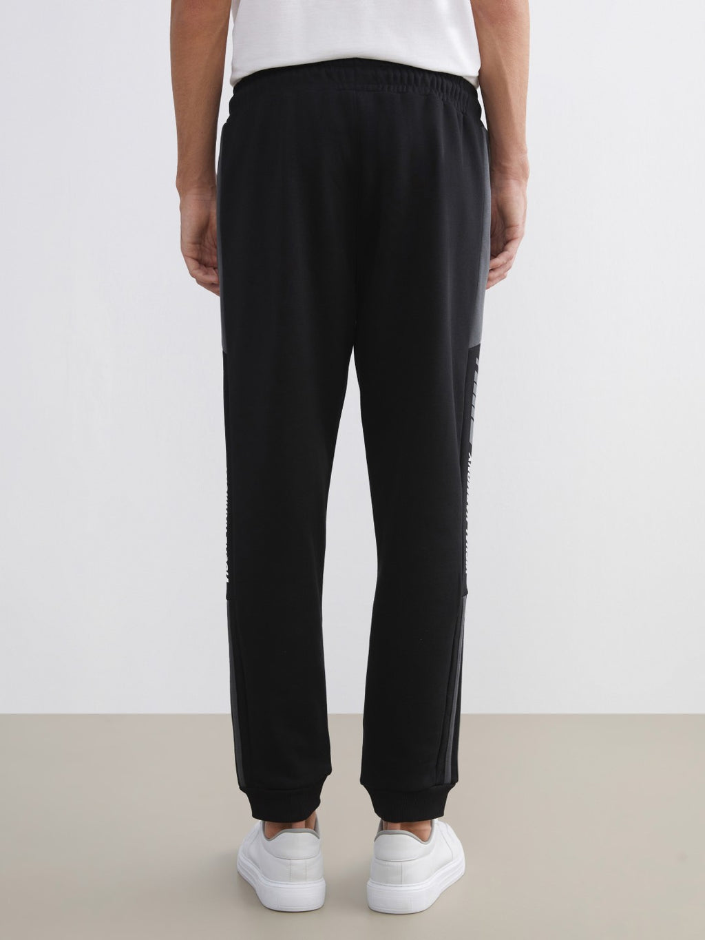 Xside Standard Fit Men Jogger Sweatpants
