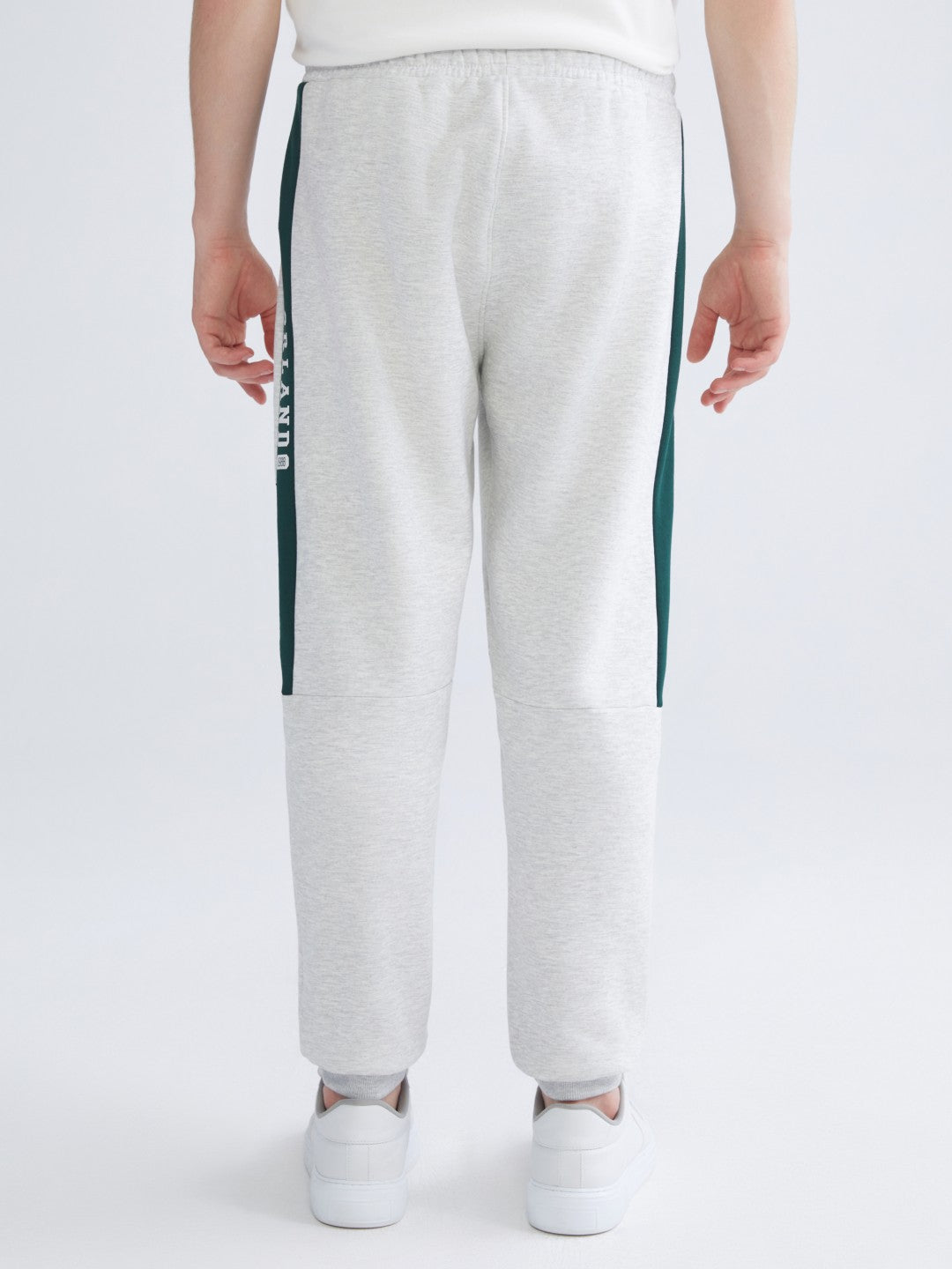 Xside Gray Standard Fit Men Jogger Sweatpants