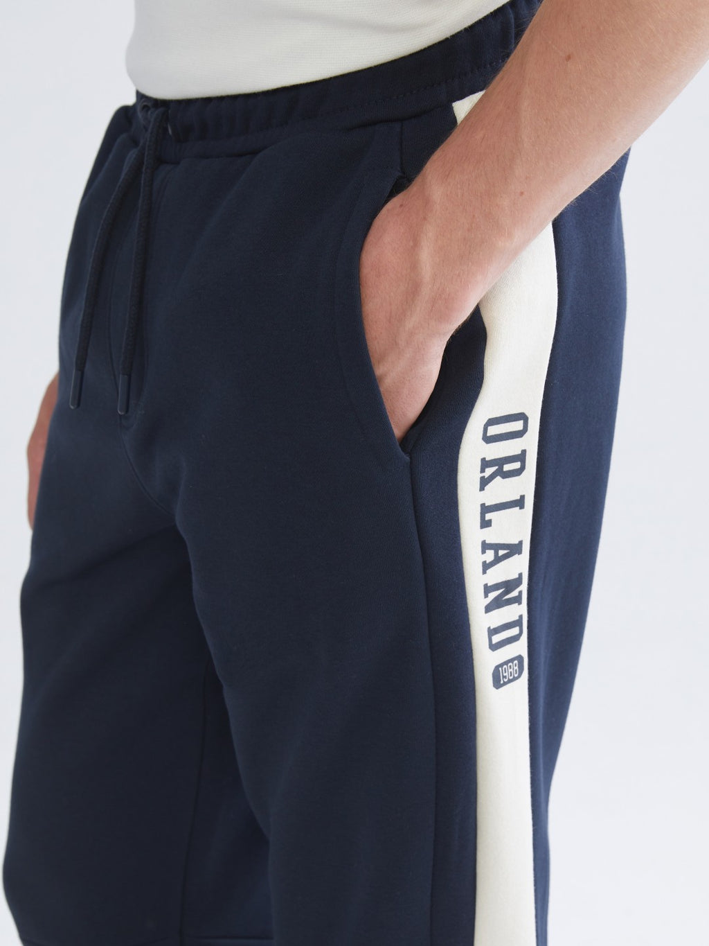 Xside Gray Standard Fit Men Jogger Sweatpants