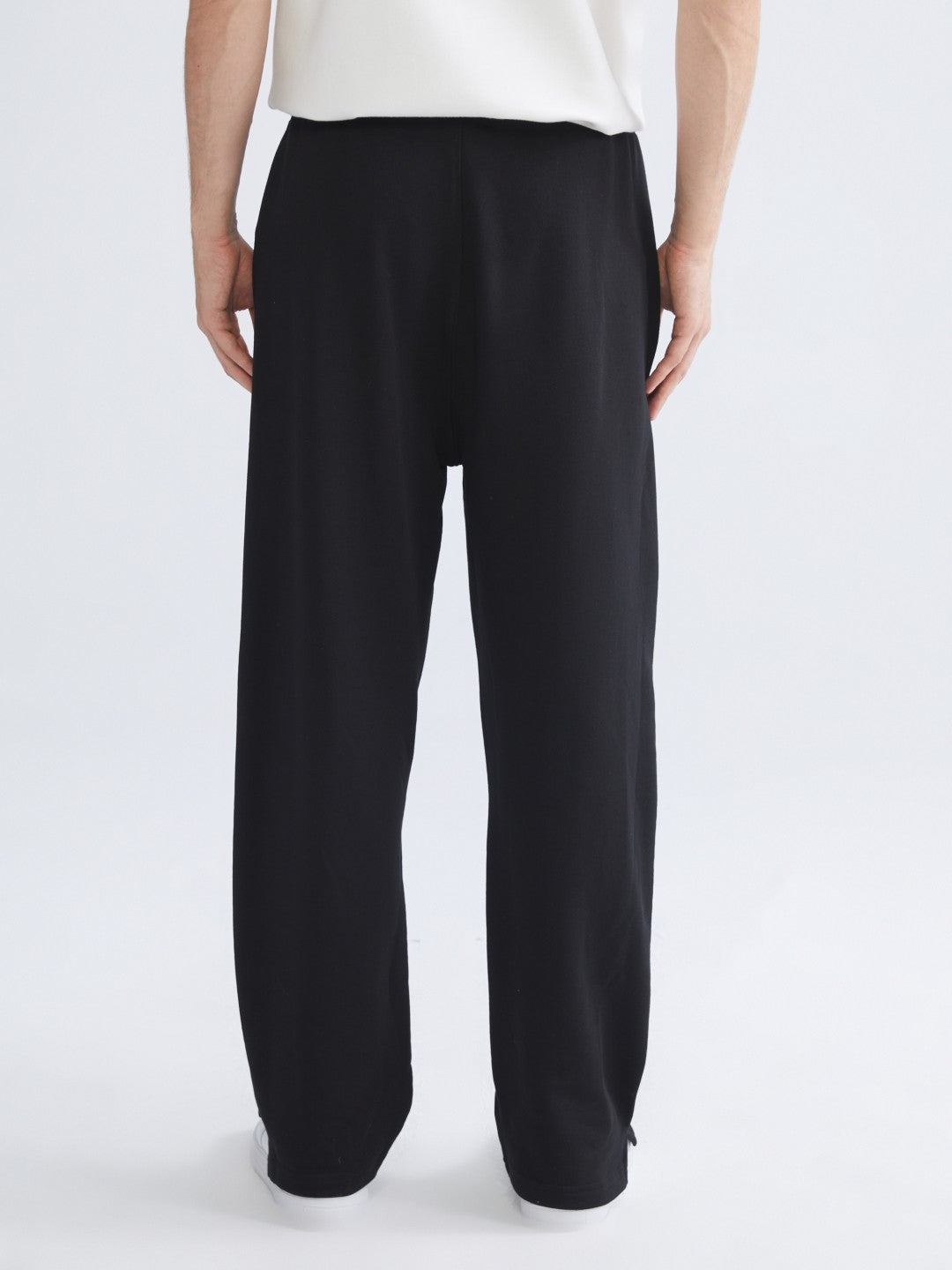 Xside Black Relaxed Fit Men Tracksuit Bottoms