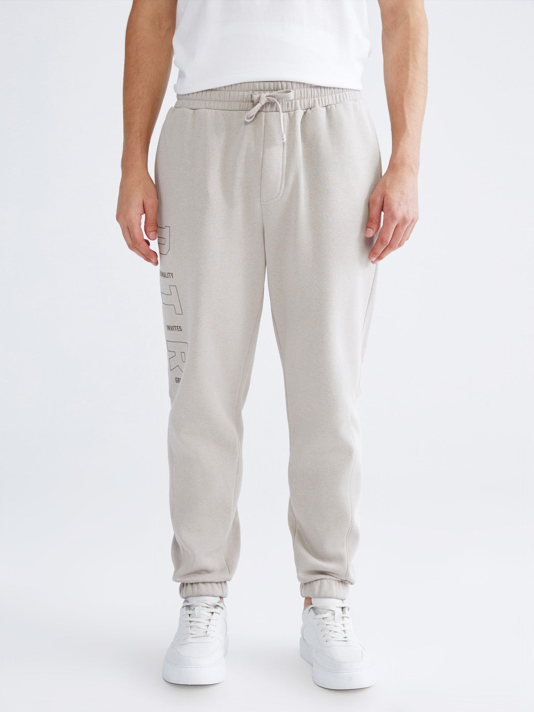 Xside Beige Standard Fit Men Jogger Sweatpants