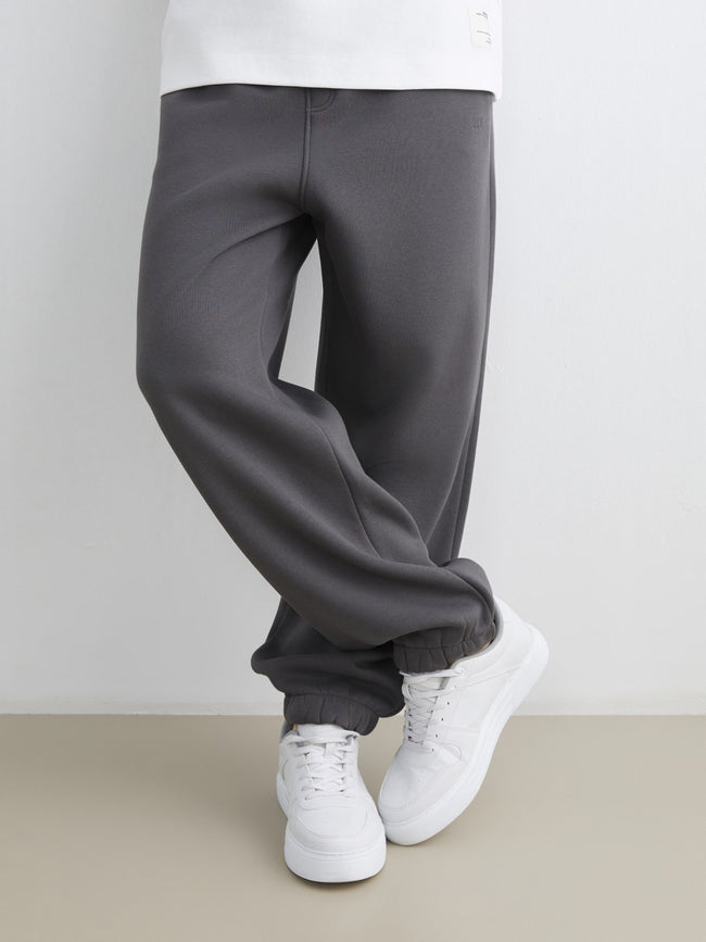 Xside Relaxed Fit Men Thick Jogger Sweatpants Main Image