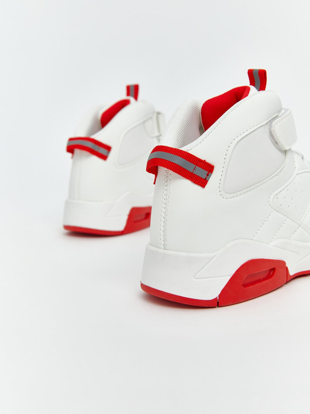 LCW Steps White Lace And Velcro Boys Sports Shoes