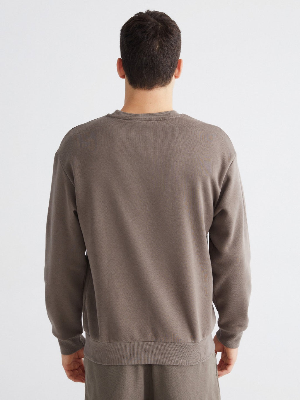 Xside Crew Neck Embroidered Men Thick Sweatshirt