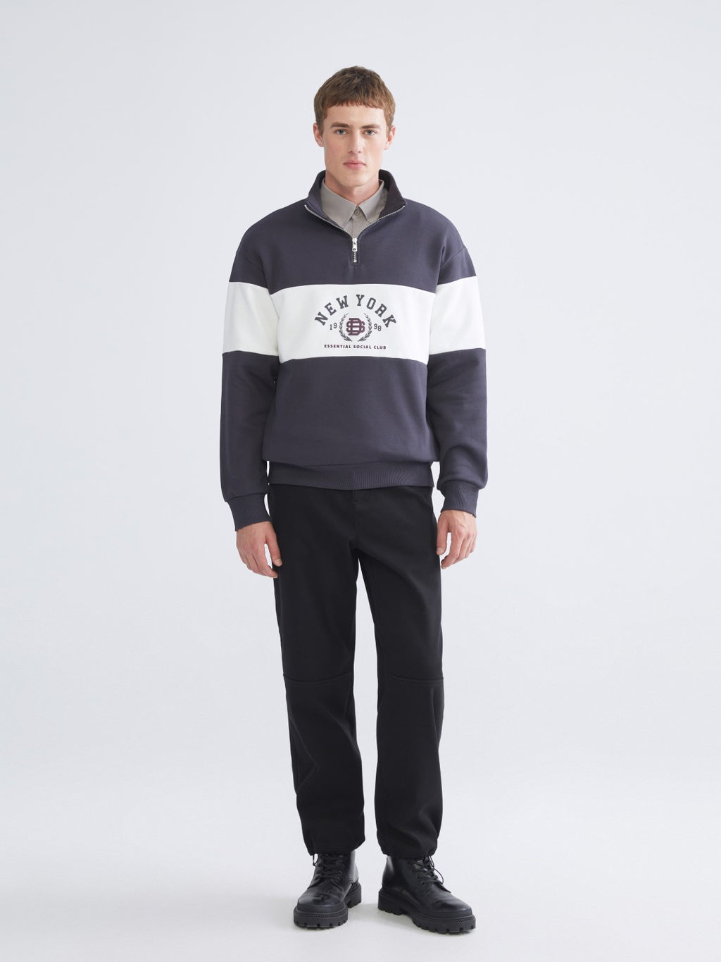 Xside Funnel Neck Printed Men Sweatshirt