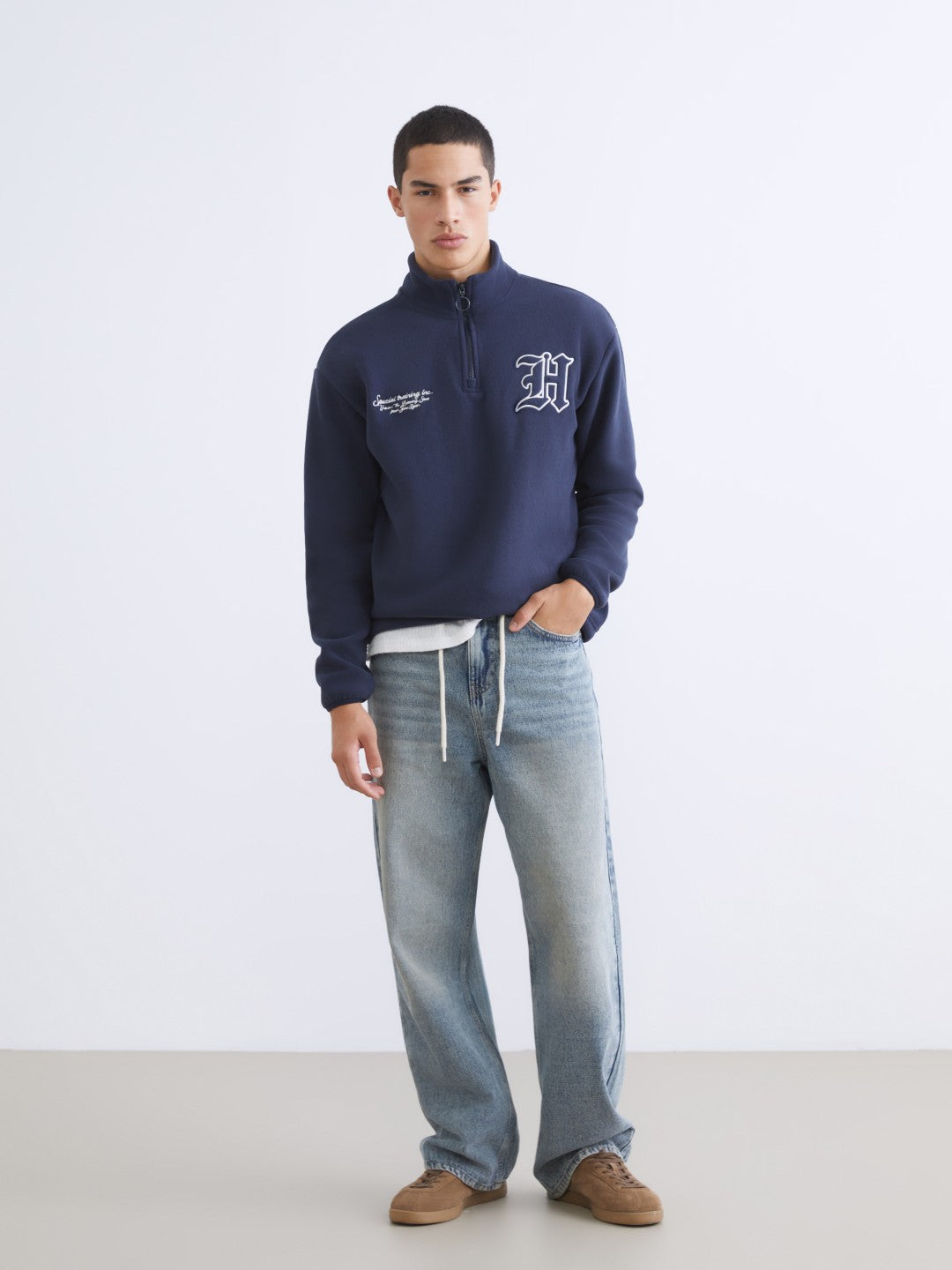 Xside Funnel Neck Printed Men Thick Sweatshirt