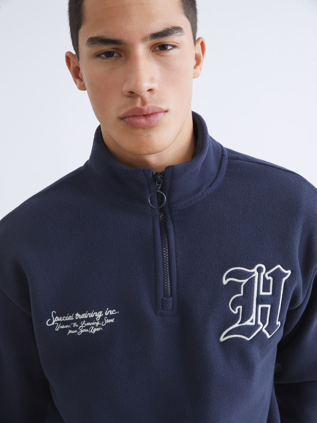 Xside Funnel Neck Printed Men Thick Sweatshirt