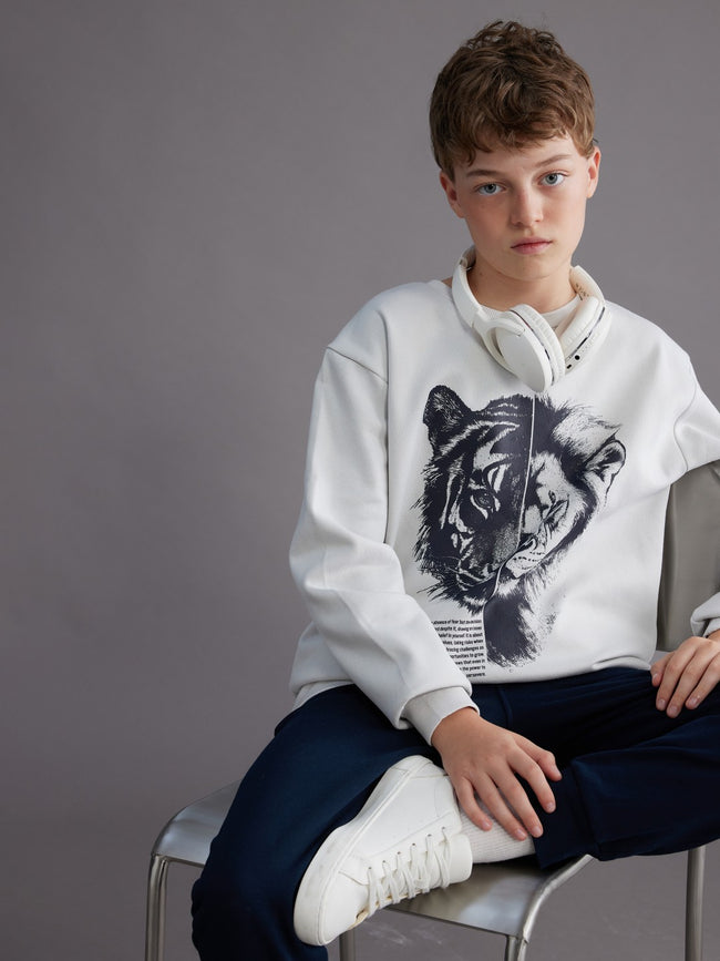 LCW Kids Crew Neck Boys Tracksuit Set Hover Image