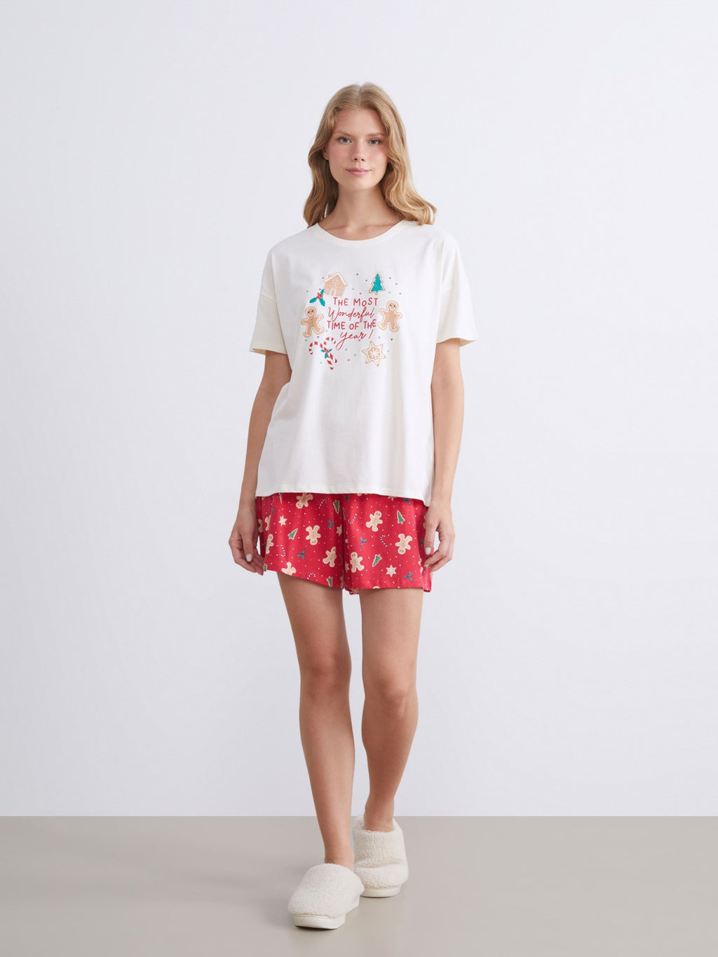 LCW Dream New Year Themed Women Shortie Pyjama Set