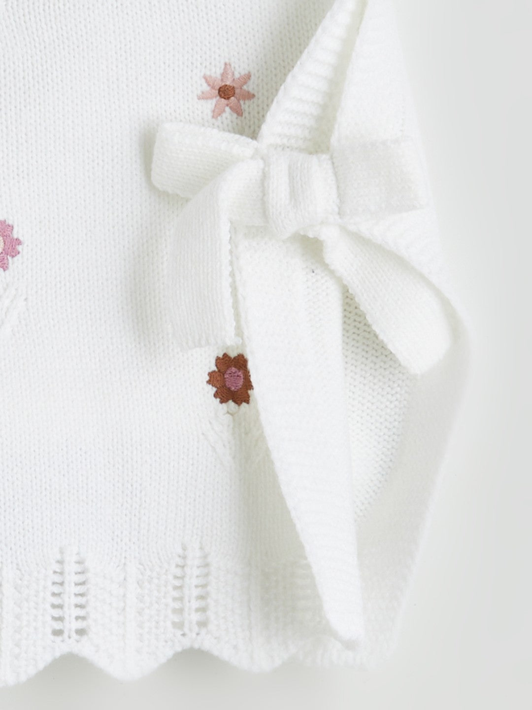 LCW Kids Ecru Crew Neck Floral Girls Knit Sweater