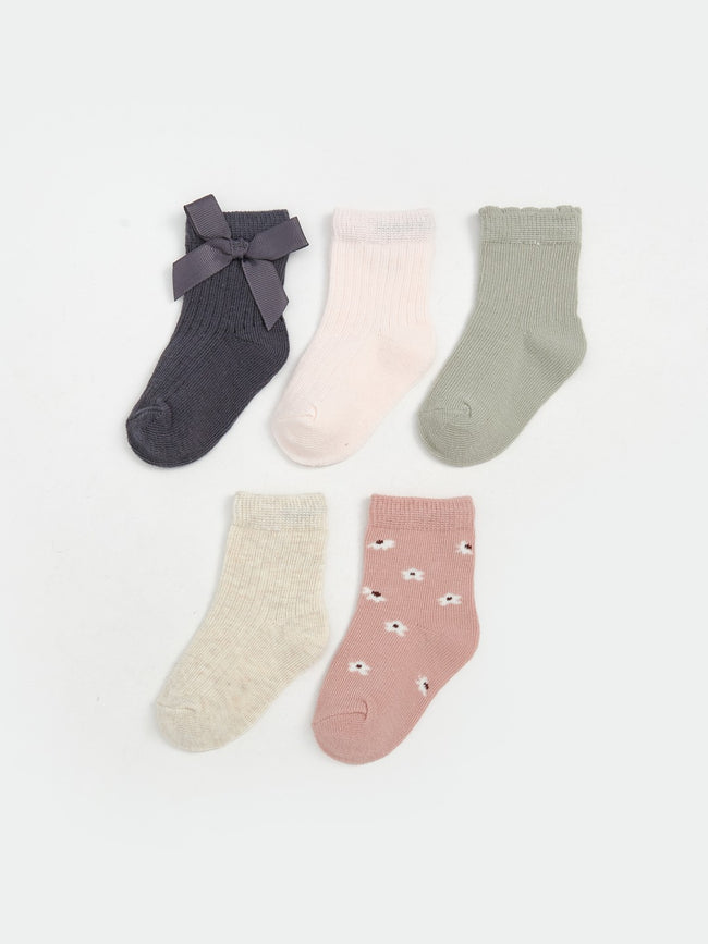 LCW Kids Patterned Baby Girls Ankle Socks 5-Pack Hover Image