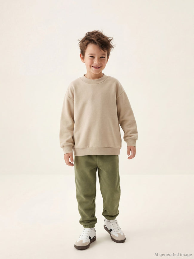 LCW Kids Boys Fleece Sweatpants With Elastic Waistband Hover Image