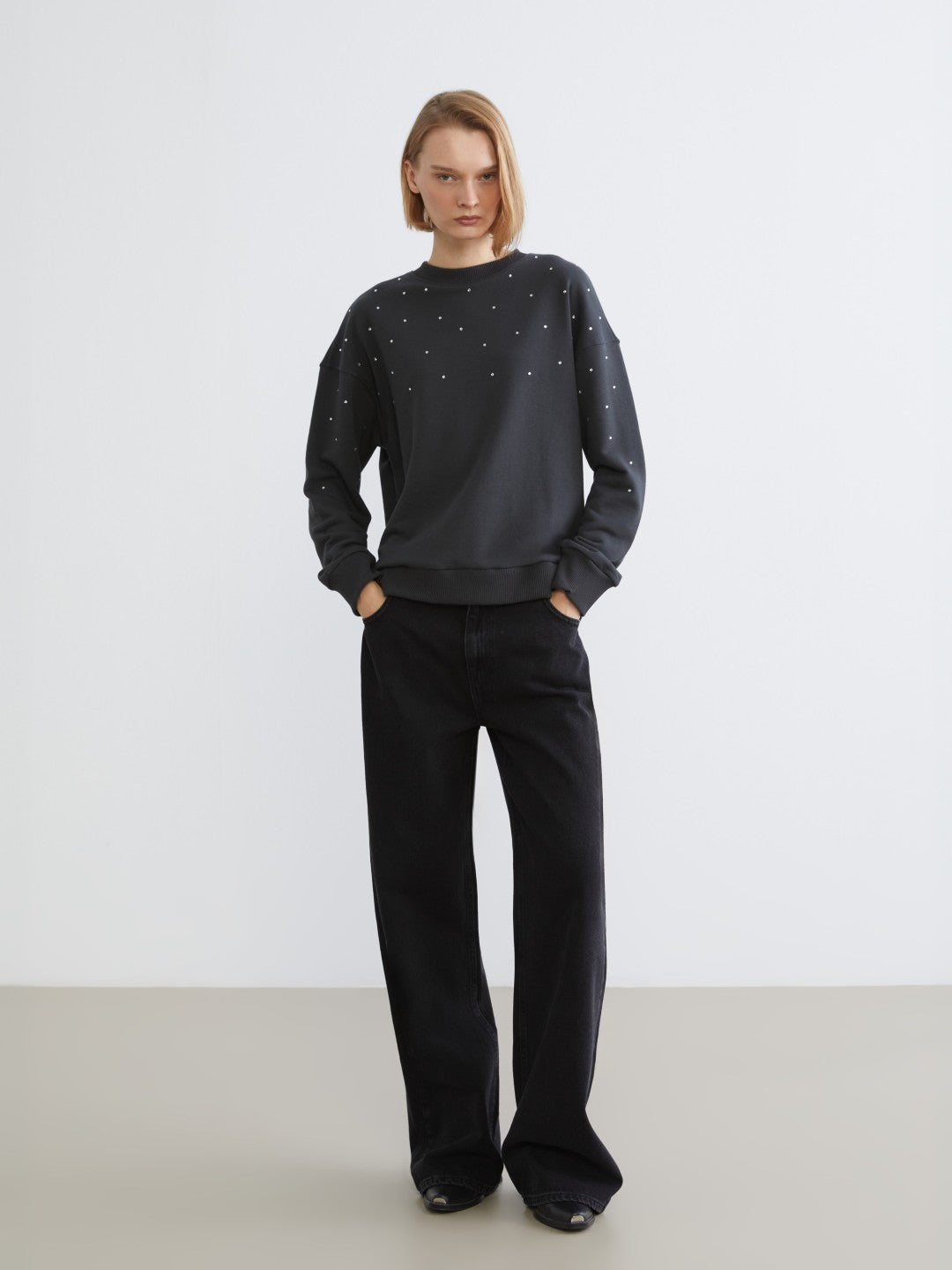 LCW Vision Crew Neck Rhinestone Embellished Oversize Women Sweatshirt