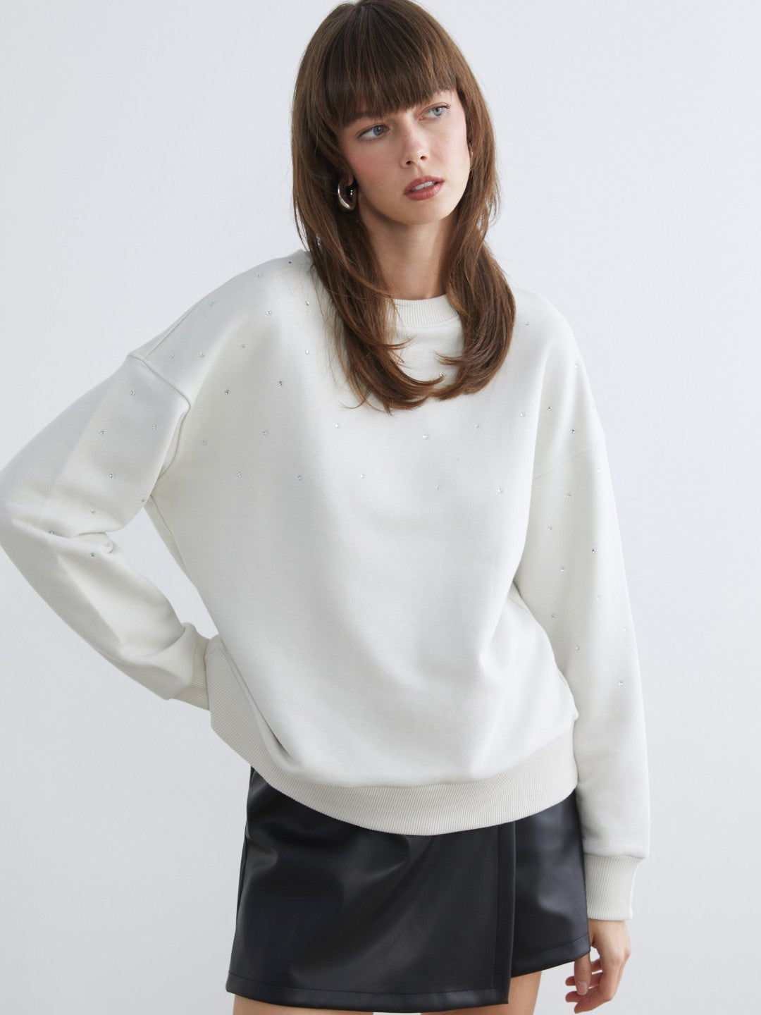 LCW Vision Crew Neck Rhinestone Embellished Oversize Women Sweatshirt