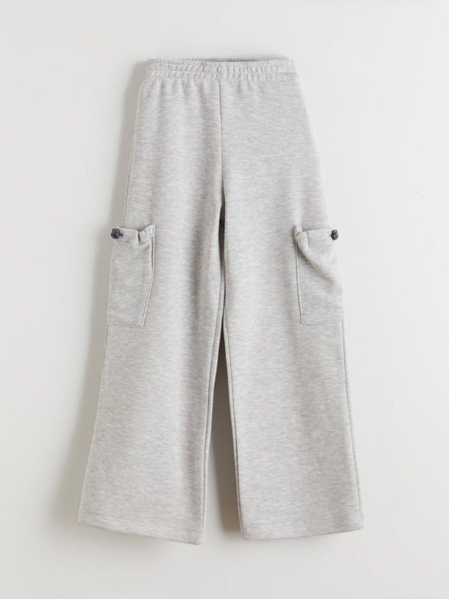 LCW Kids Girls Cargo Sweatpants With Elastic Waist Hover Image