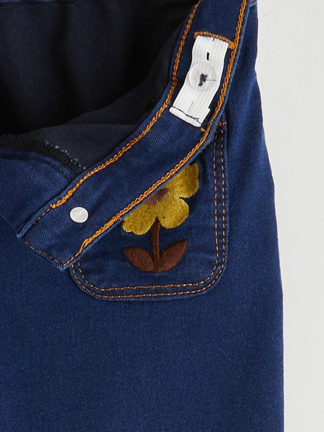 LCW Kids Flower Embroidered Girls Jeans