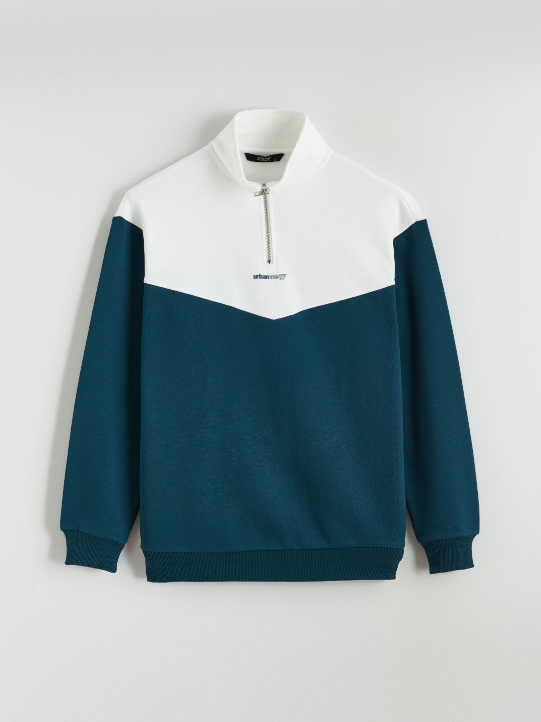 Xside Funnel Neck Color Block Men Thick Sweatshirt