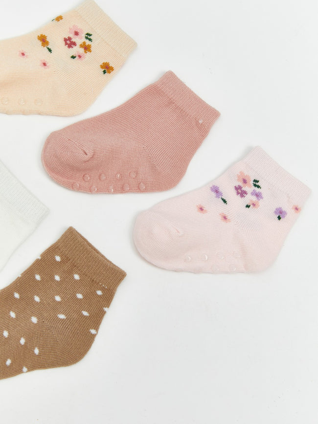 LCW Kids Patterned Baby Girls Ankle Socks 5-Pack Main Image
