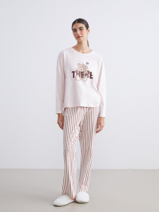 LCW Young Pink Crew Neck Bear Printed Women Pajama Set Hover Image