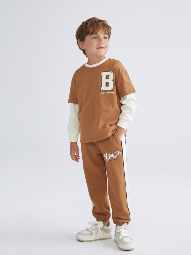 LCW Kids Brown Text Printed Boys Jogger Sweatpants Hover Image
