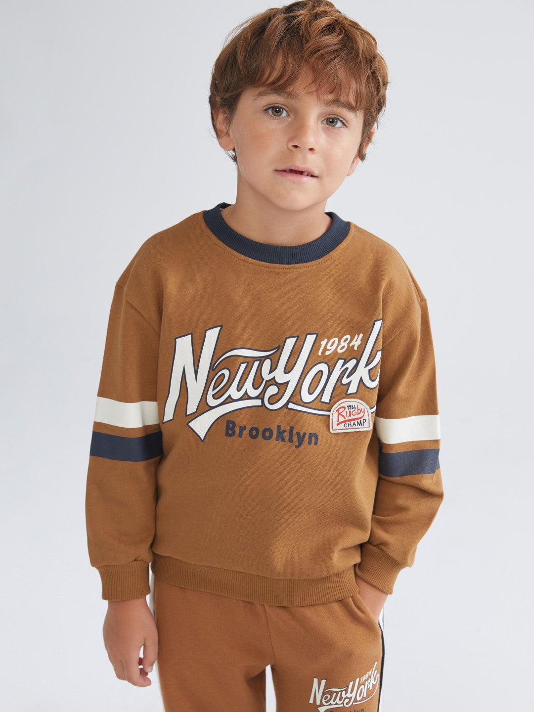 LCW Kids Brown Crew Neck Printed Long Sleeve Baby Boy Sweatshirt