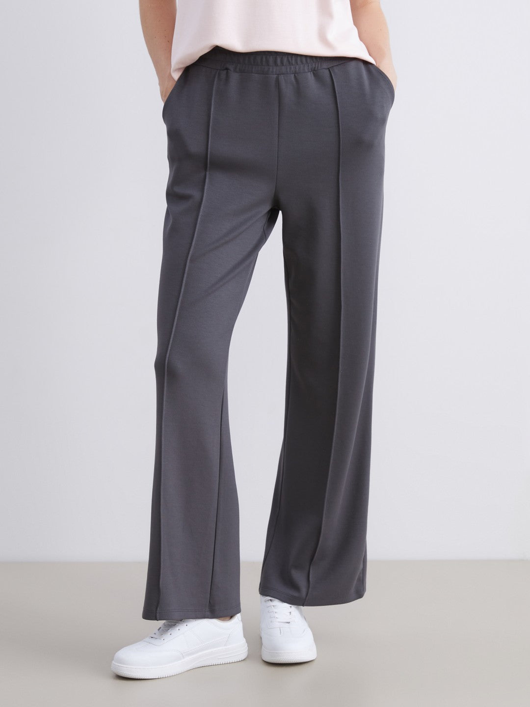 LCW Comfort Women Sweatpants With Elastic Waist