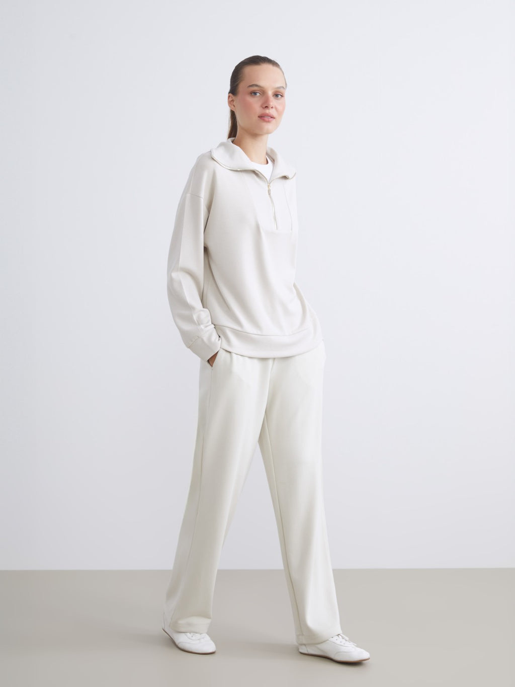 LCW Vision Funnel Neck Women Sweatshirt