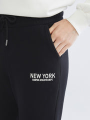 Xside Black New York Printed Women Thick Jogger Sweatpants